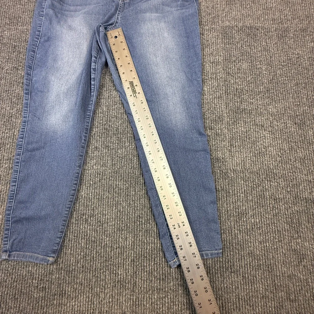 Torrid Denim Womens 18R Medium Wash High Rise Triple Button Stretch Jeggings